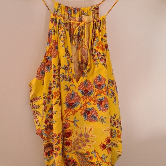 TIGERLILY Top - Picture 3 of 8